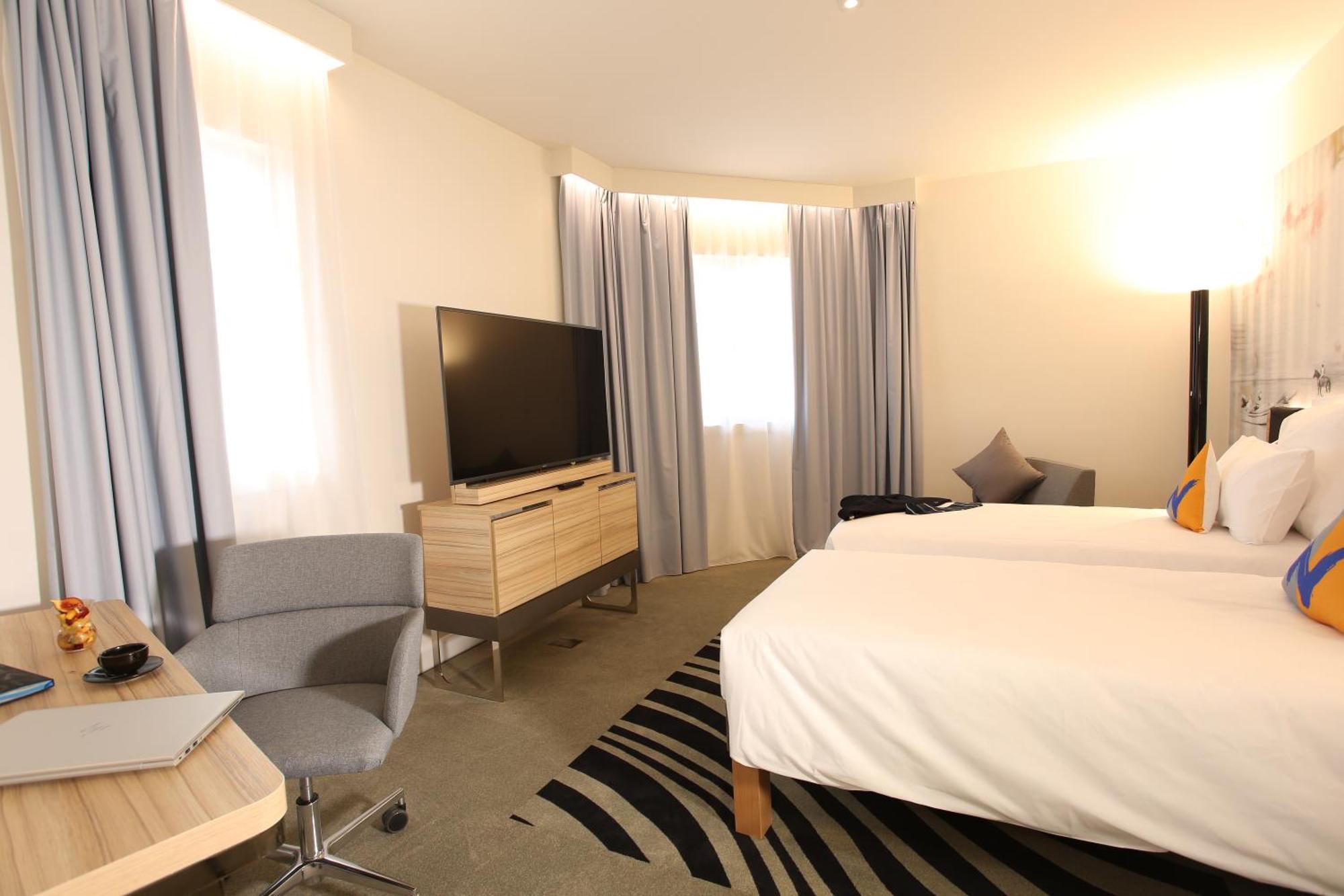 Novotel Tunis Lac Екстер'єр фото