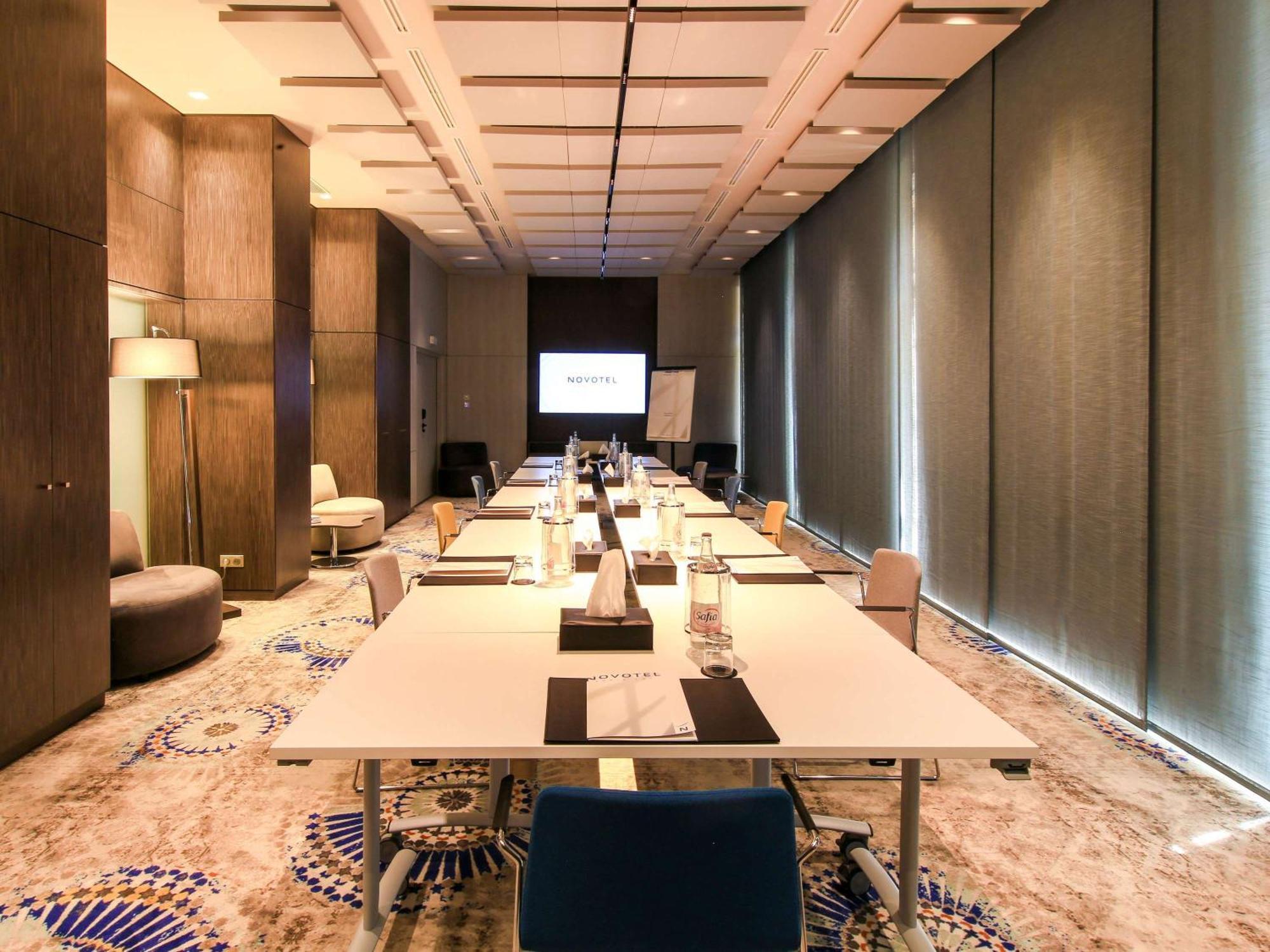 Novotel Tunis Lac Екстер'єр фото